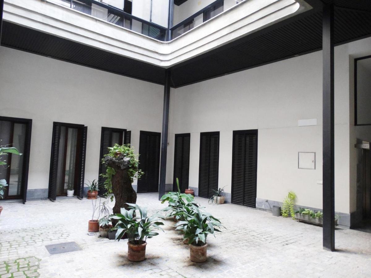 Ry Aparcamiento Incluido Junto A Catedral Ideal Parejas Seville Exterior photo