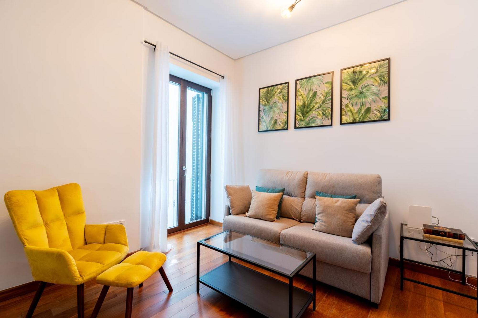 Ry Aparcamiento Incluido Junto A Catedral Ideal Parejas Seville Exterior photo